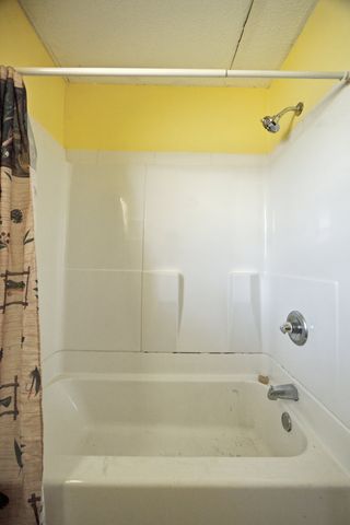 1069 N Coal Creek Road, Mcalester, OK 74501