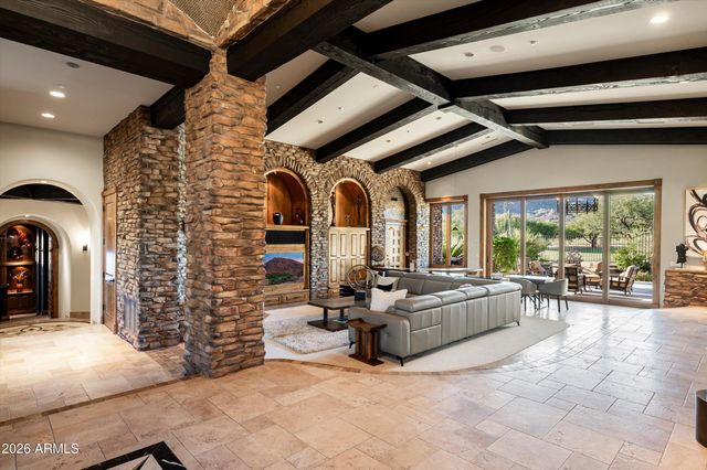 11240 E APACHE VISTAS Drive, Scottsdale, AZ 85262