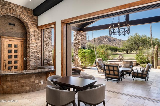 11240 E APACHE VISTAS Drive, Scottsdale, AZ 85262