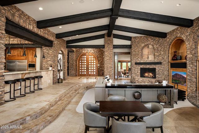 11240 E APACHE VISTAS Drive, Scottsdale, AZ 85262
