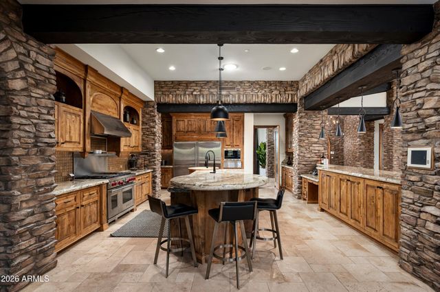 11240 E APACHE VISTAS Drive, Scottsdale, AZ 85262