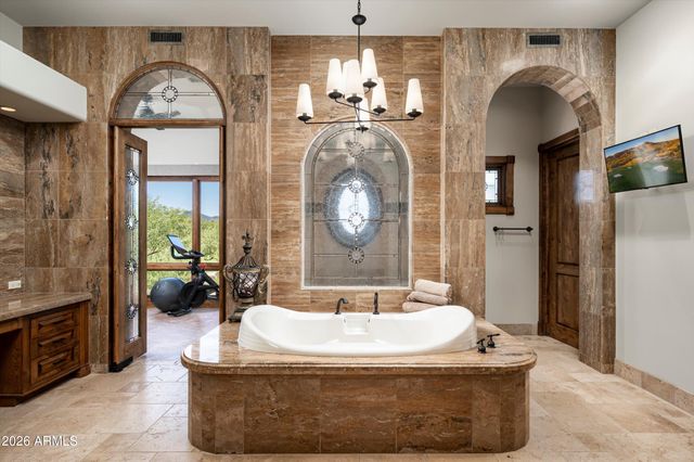 11240 E APACHE VISTAS Drive, Scottsdale, AZ 85262