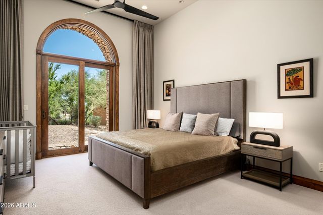 11240 E APACHE VISTAS Drive, Scottsdale, AZ 85262