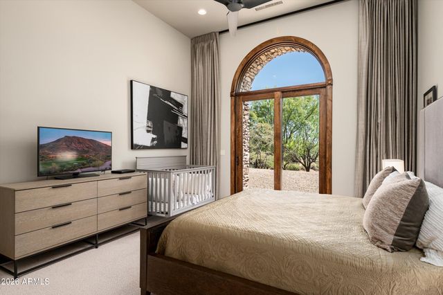 11240 E APACHE VISTAS Drive, Scottsdale, AZ 85262