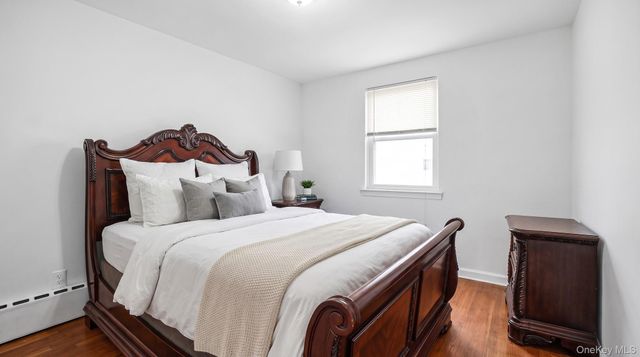 1008 Huntington Avenue, Bronx, NY 10465