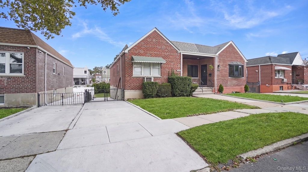 1008 Huntington Avenue, Bronx, NY 10465 — photo 3