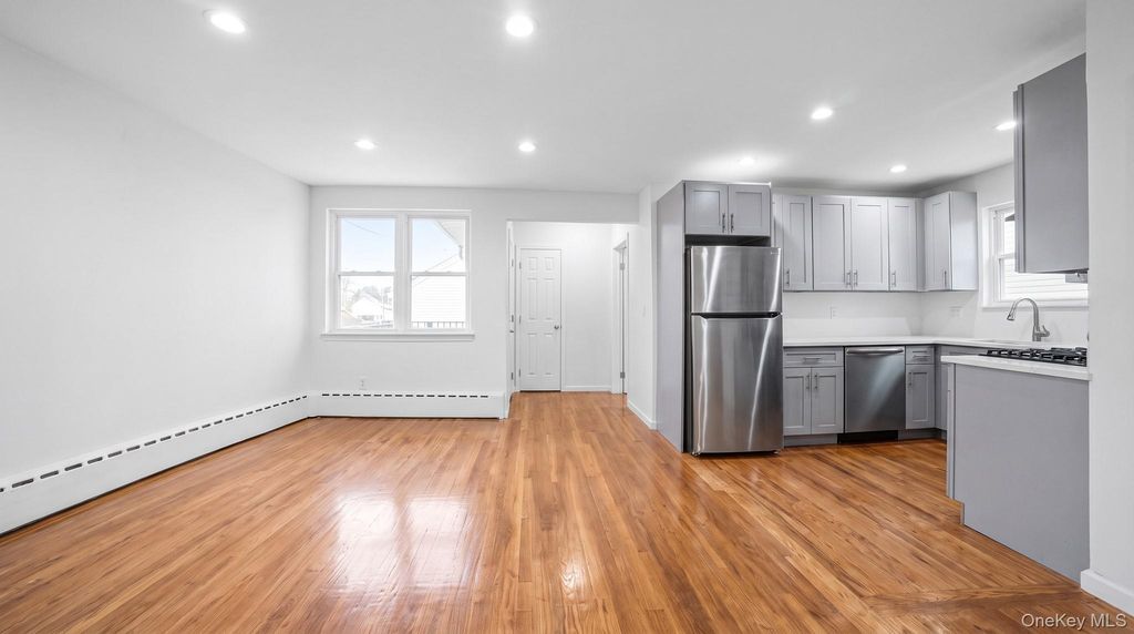 1008 Huntington Avenue, Bronx, NY 10465 — photo 4