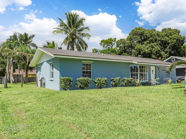 265 22nd Ave, Vero Beach, FL 32962
