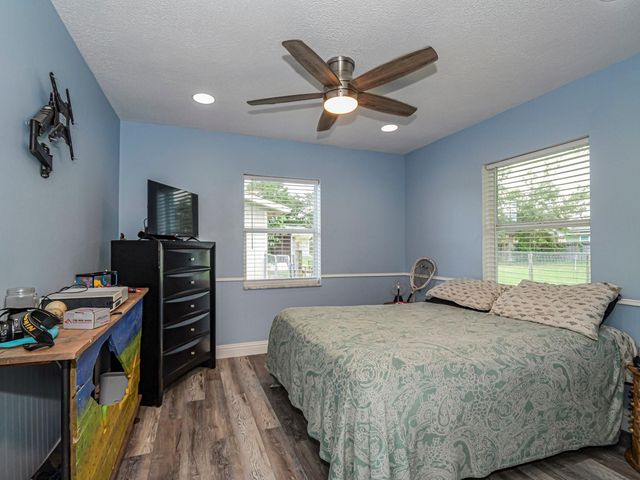 265 22nd Ave, Vero Beach, FL 32962