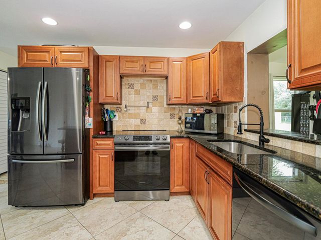 265 22nd Ave, Vero Beach, FL 32962