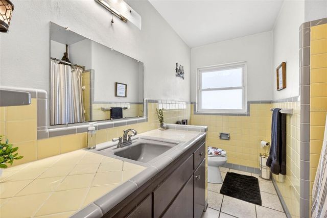 5068 LAKEWOOD DRIVE, Dade City, FL 33523