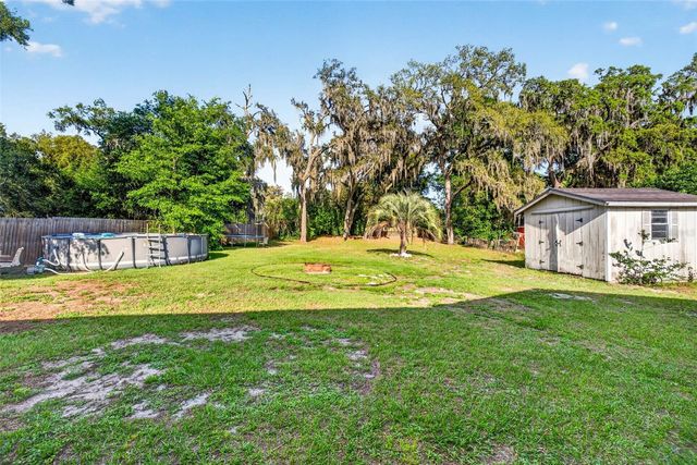 5068 LAKEWOOD DRIVE, Dade City, FL 33523