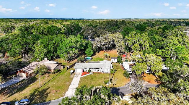 5068 LAKEWOOD DRIVE, Dade City, FL 33523