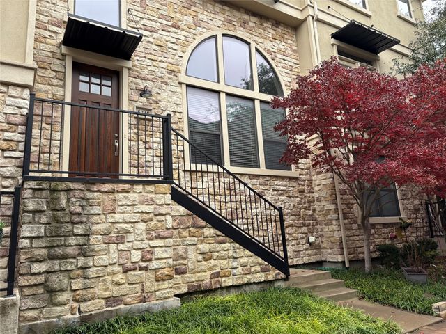 5748 Robbie Road, Plano, TX 75024