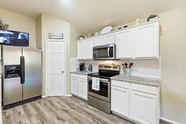 6037 Horn Cap Drive, Fort Worth, TX 76179