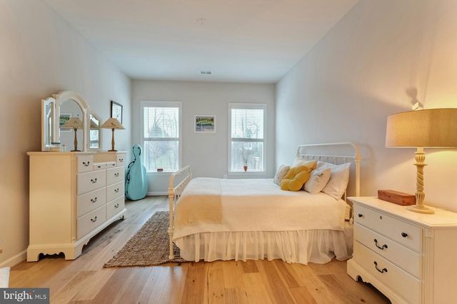 19006 CORAL REEF SQ, Leesburg, VA 20176