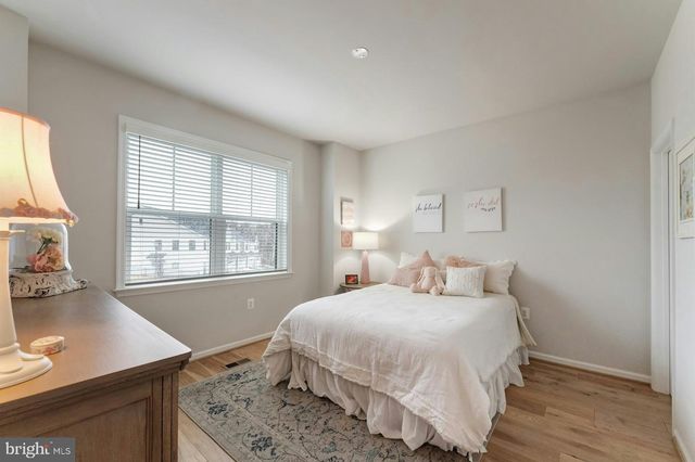 19006 CORAL REEF SQ, Leesburg, VA 20176
