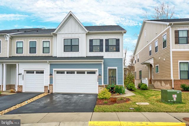 19006 CORAL REEF SQ, Leesburg, VA 20176