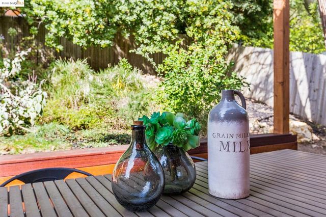 1059 Cragmont Ave, Berkeley, CA 94708