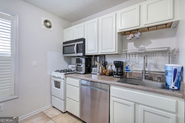 113 Amberwood Lane, Euharlee, GA 30145