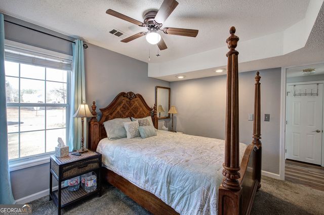 113 Amberwood Lane, Euharlee, GA 30145