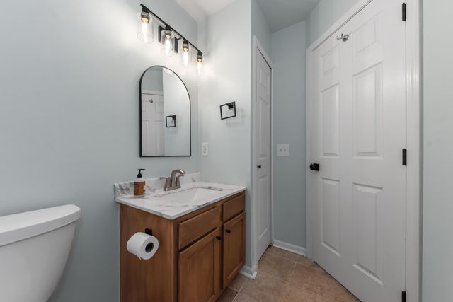 7378 Maplelawn Drive, Ypsilanti Twp, MI 48197