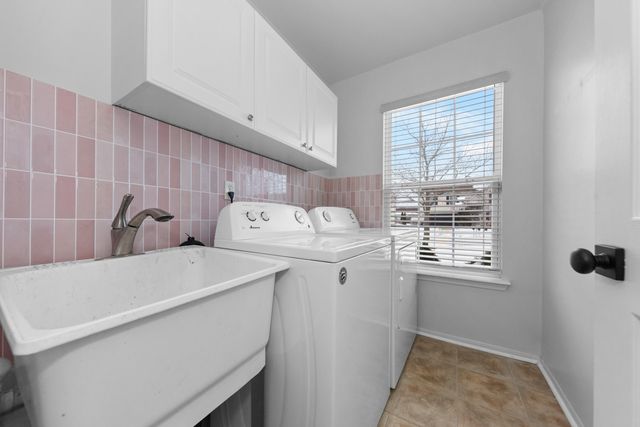 7378 Maplelawn Drive, Ypsilanti Twp, MI 48197