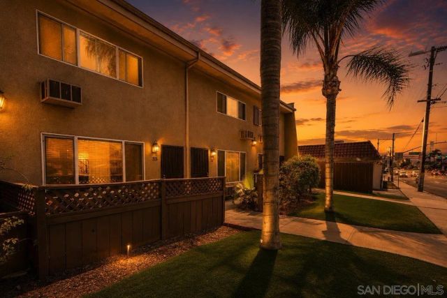 1321 Greenfield Dr 33, El Cajon, CA 92021