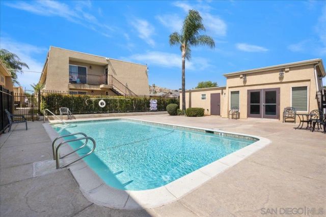 1321 Greenfield Dr 33, El Cajon, CA 92021