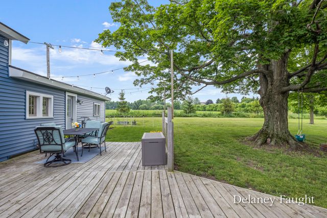 3460 13 Mile Road NW, Sparta, MI 49345