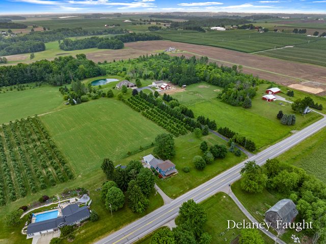 3460 13 Mile Road NW, Sparta, MI 49345