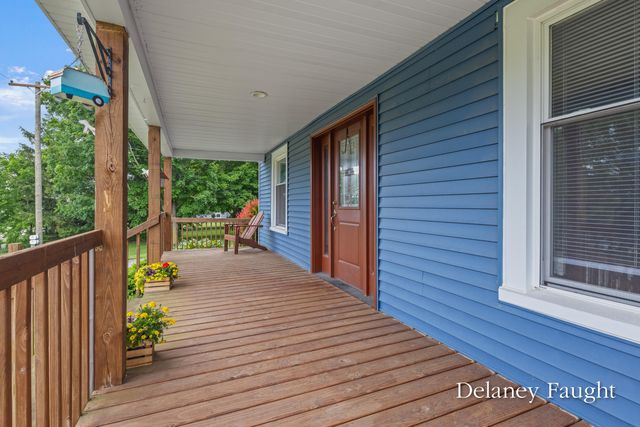 3460 13 Mile Road NW, Sparta, MI 49345