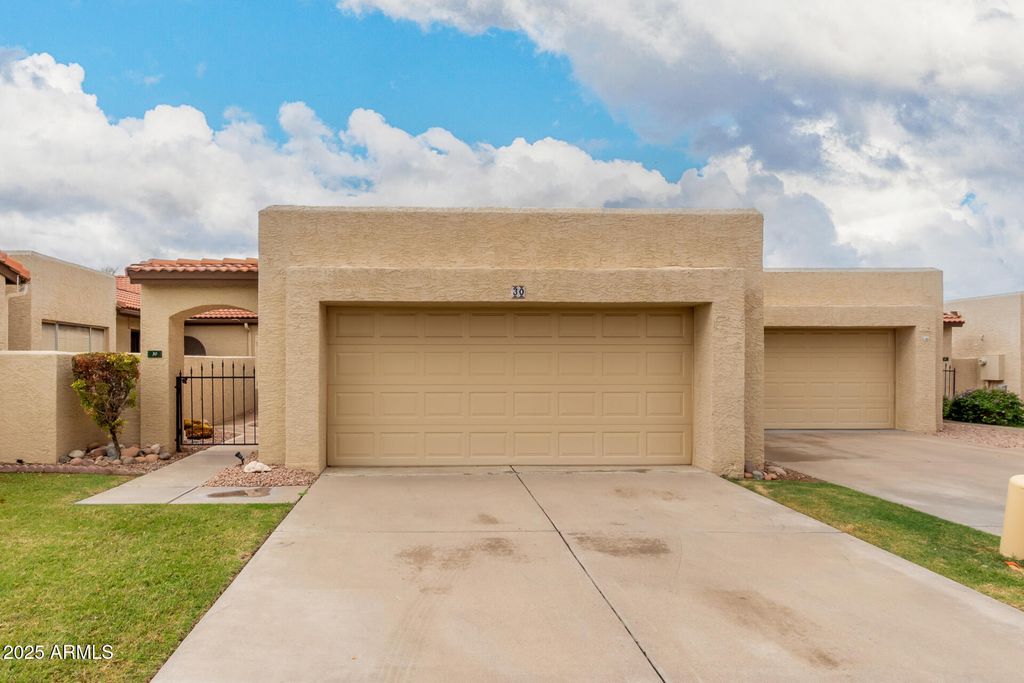 2059 E BROWN Road 30, Mesa, AZ 85213