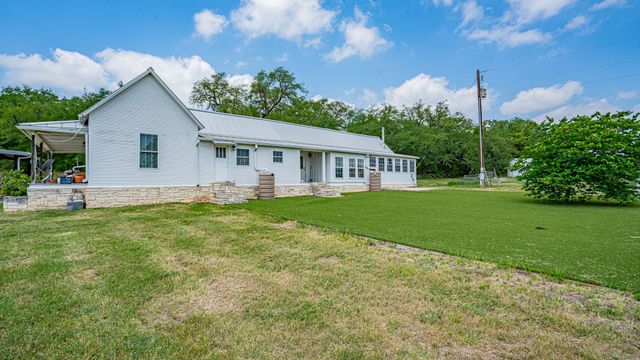 9200 Mitchell Bend Court, Granbury, TX 76048