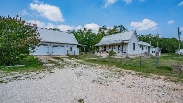 9200 Mitchell Bend Court, Granbury, TX 76048