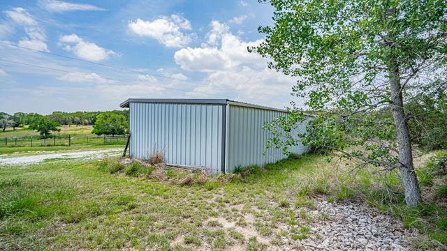 9200 Mitchell Bend Court, Granbury, TX 76048