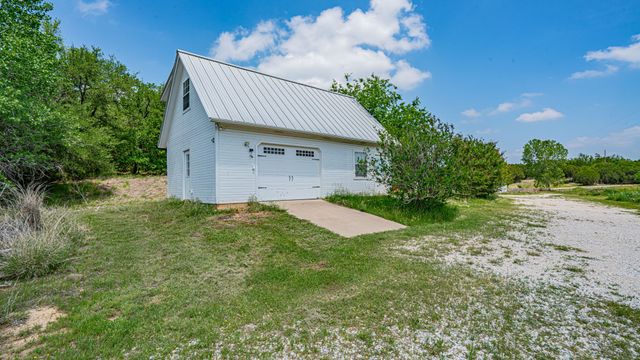 9200 Mitchell Bend Court, Granbury, TX 76048