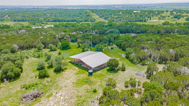 9200 Mitchell Bend Court, Granbury, TX 76048