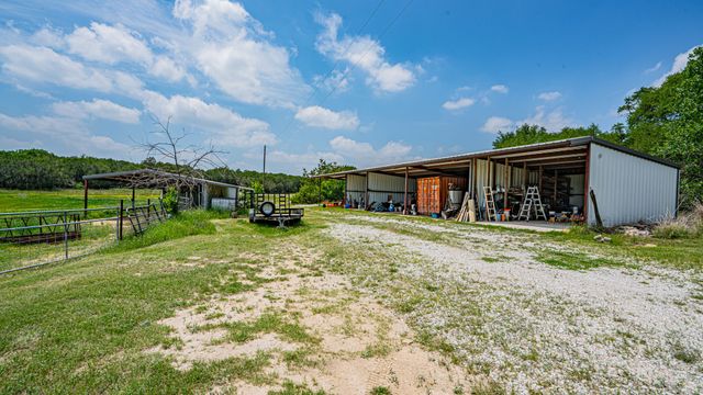 9200 Mitchell Bend Court, Granbury, TX 76048