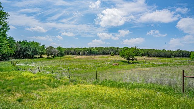 9200 Mitchell Bend Court, Granbury, TX 76048