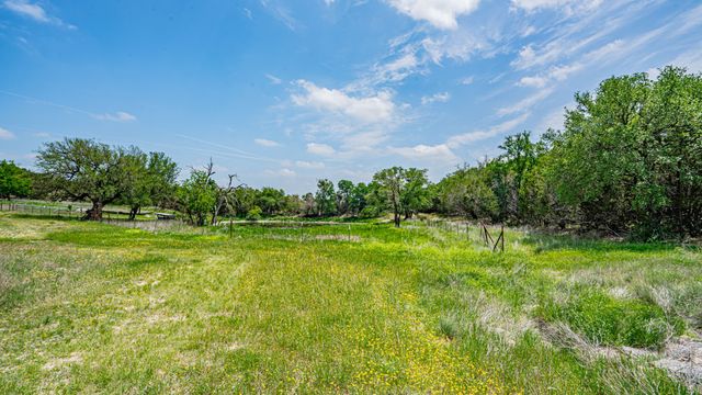 9200 Mitchell Bend Court, Granbury, TX 76048
