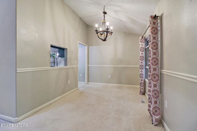 104 Glenwood Drive, Crossville, TN 38558