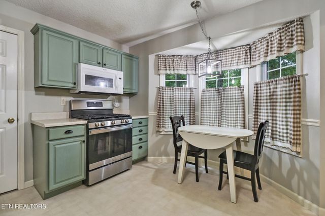 104 Glenwood Drive, Crossville, TN 38558