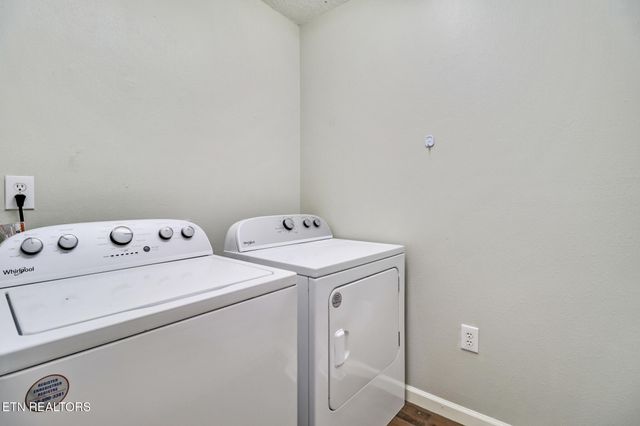 104 Glenwood Drive, Crossville, TN 38558