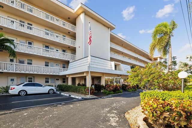 750 NE Spanish River Boulevard 103, Boca Raton, FL 33431