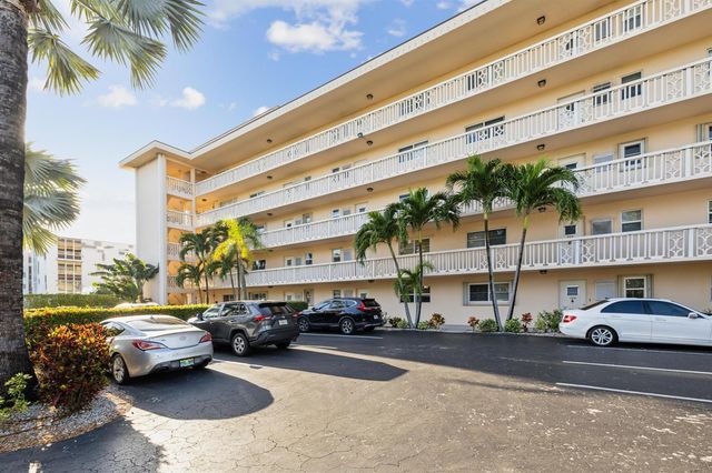 750 NE Spanish River Boulevard 103, Boca Raton, FL 33431