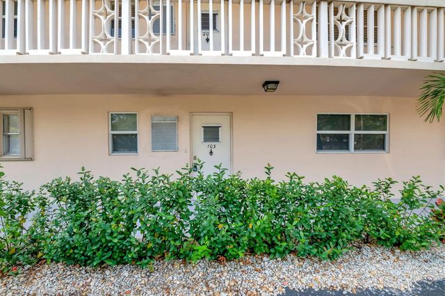 750 NE Spanish River Boulevard 103, Boca Raton, FL 33431