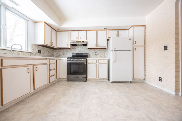 204 Salisbury Street, Rochester, NY 14609