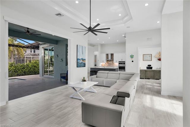 384 Heathwood DR, Marco Island, FL 34145