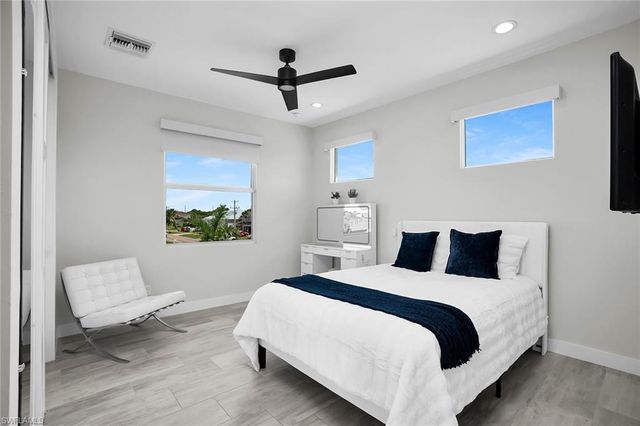 384 Heathwood DR, Marco Island, FL 34145